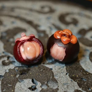 Miniature Mangosteen Antler Carving — product view 1